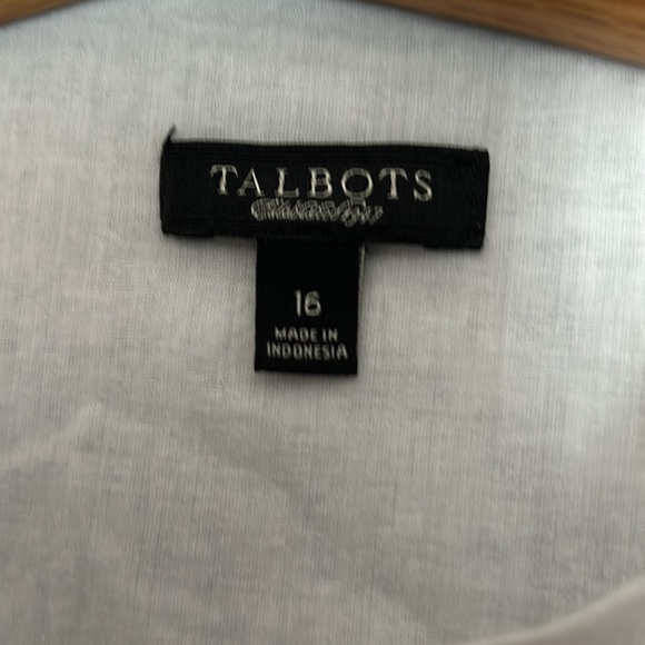 Talbots White 3/4” sleeves, sheer White tunic.  Sophisticated look🙌🏻 - Picture 5 of 6